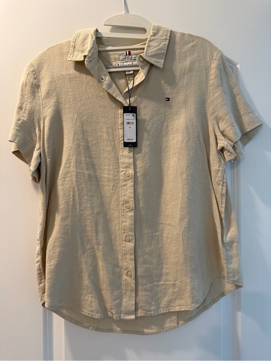 Tommy Hilfiger Tops - NWT Tommy Hilfiger Short Sleeve Top